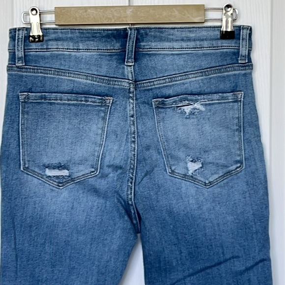 Vervet Women’s Skinny Jeans Denim Light Wash Raw Hem Size 29 - Picture 5 of 10